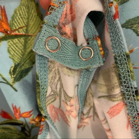 Forever 21 Blue Floral Bodysuit - Picture 4 of 5